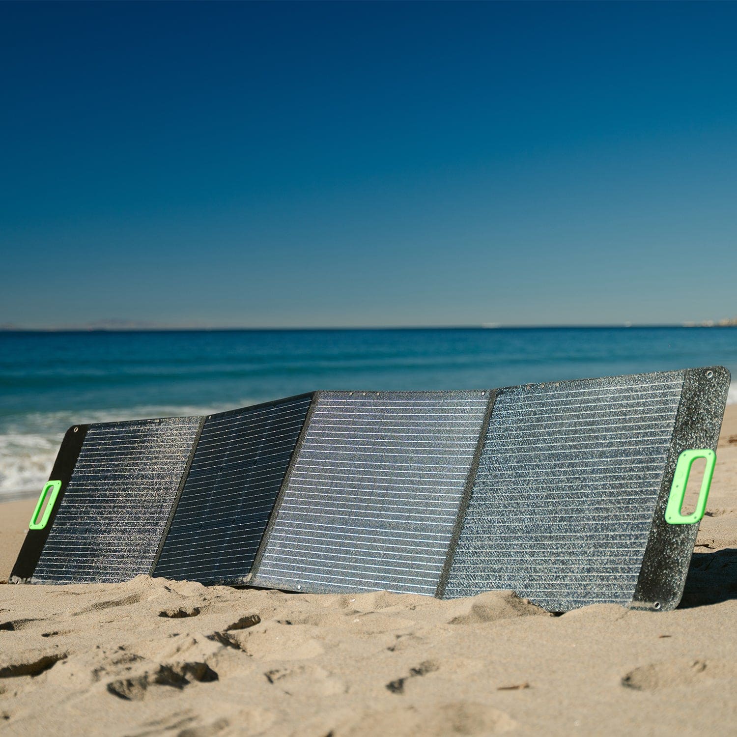 Nature's Generator 200W Folding Solar Panel Nature's Generator 200W Folding Solar Panel