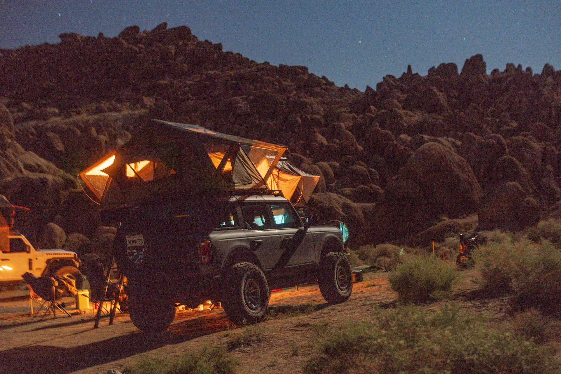 Trailhead Softshell Rooftop Tent – 2 Person – Tan – Lightweight Camping Setup Trailhead Softshell Rooftop Tent – 2 Person – Tan – Lightweight Camping Setup