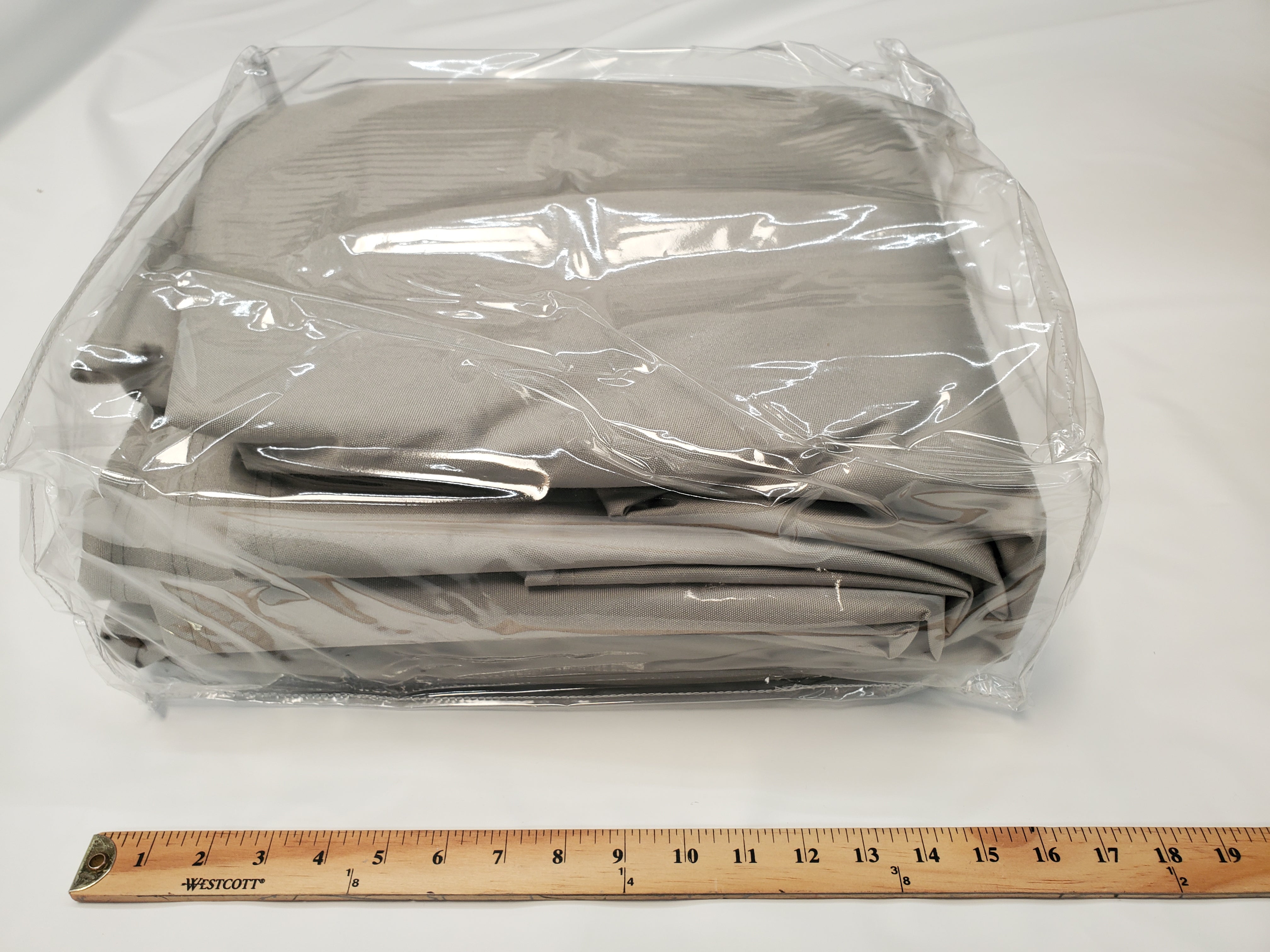 NuCamp TAB 360 CS (Clamshell) Trailer Cover by PahaQue Heavy Duty Weather Proof Protection NuCamp TAB 360 CS (Clamshell) Trailer Cover by PahaQue Heavy Duty Weather Proof Protection