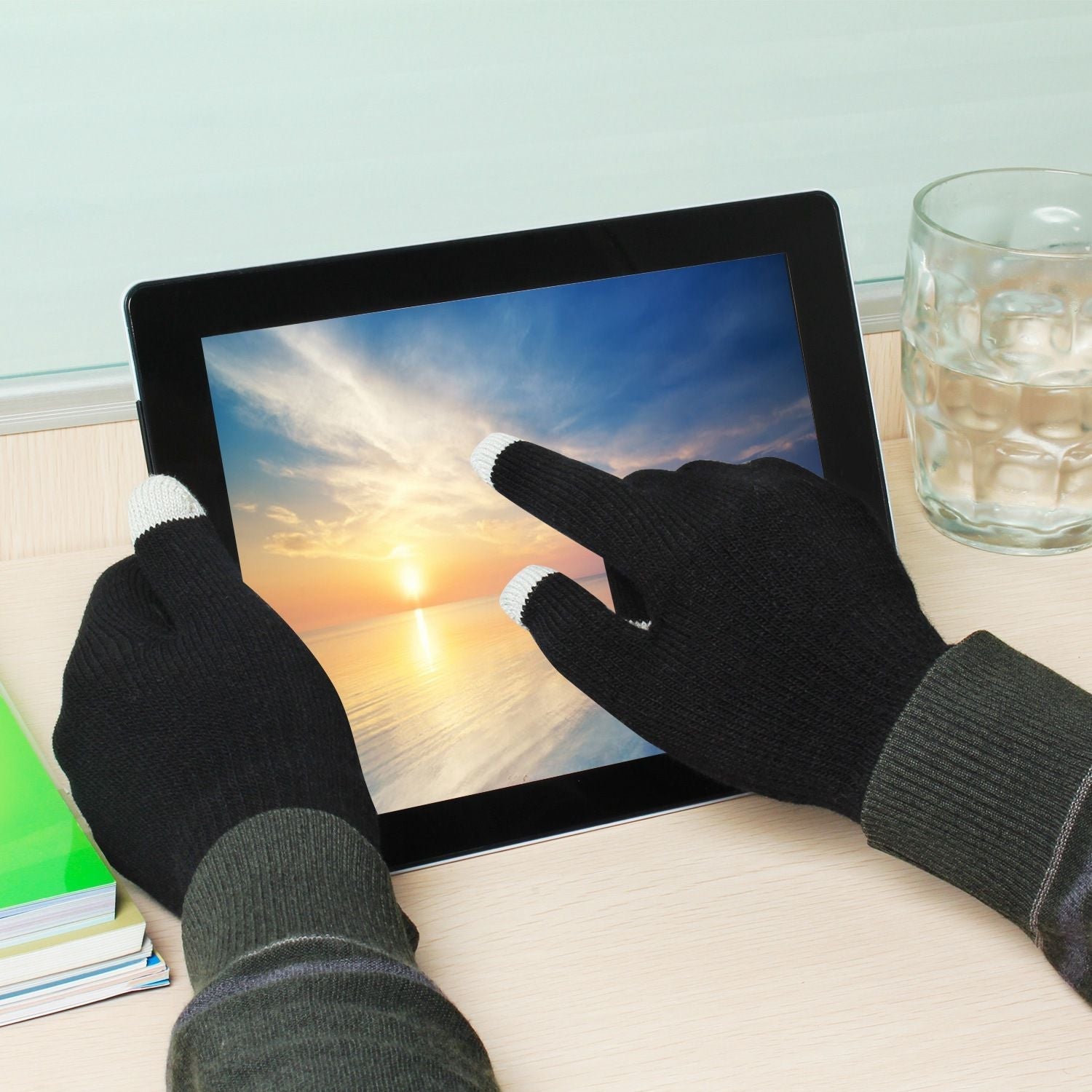 Unisex Touch Screen Gloves Full Finger Winter Warm Knitted Gloves For Warmth Running Cycling Camping Hiking Unisex Touch Screen Gloves Full Finger Winter Warm Knitted Gloves For Warmth Running Cycling Camping Hiking