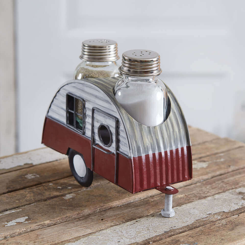 Vintage Camper Caddy with Salt and Pepper Shakers Vintage Camper Caddy with Salt and Pepper Shakers