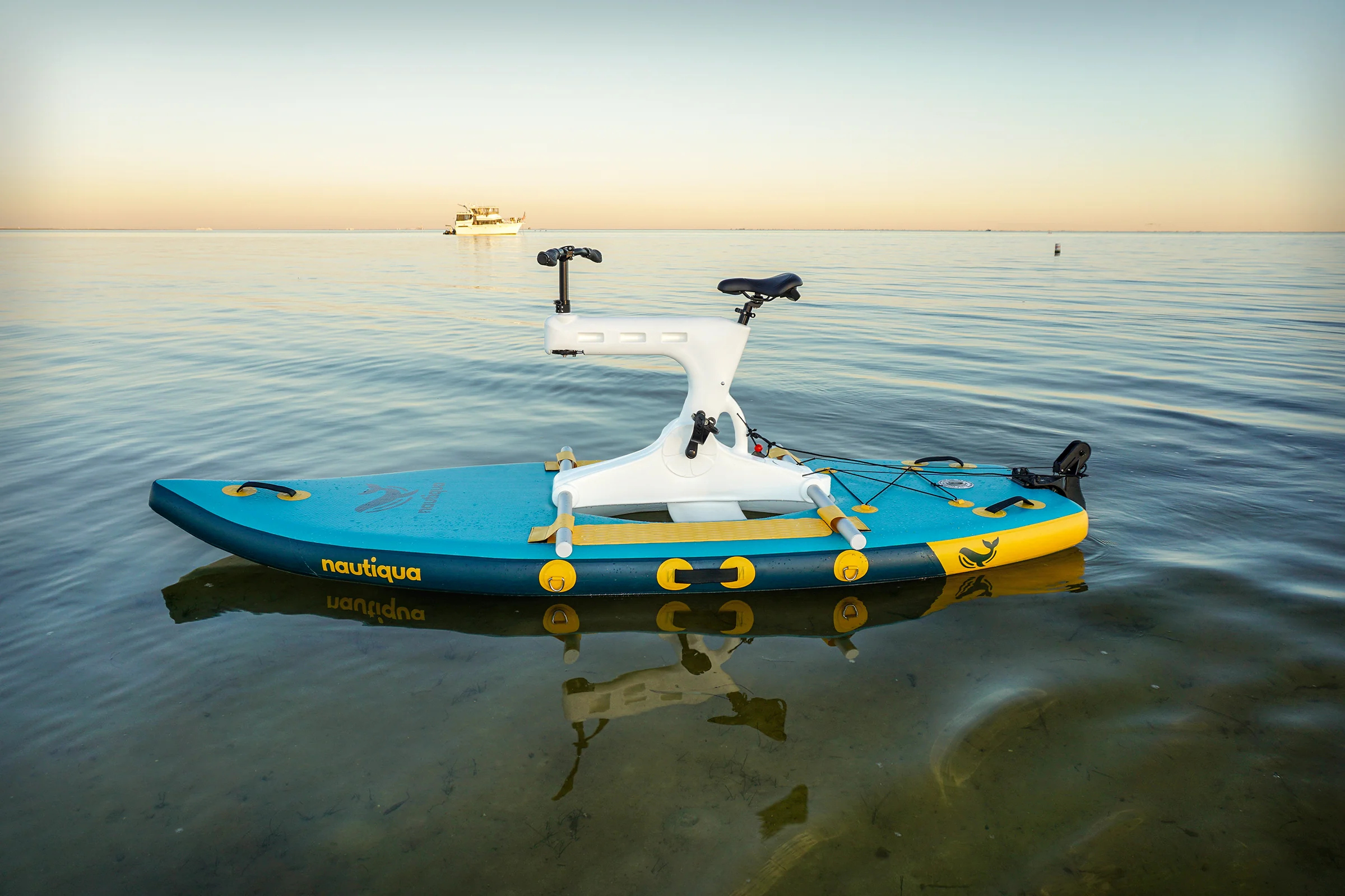 Nautiqua Aruba Deluxe Pedal Fishing Kayak