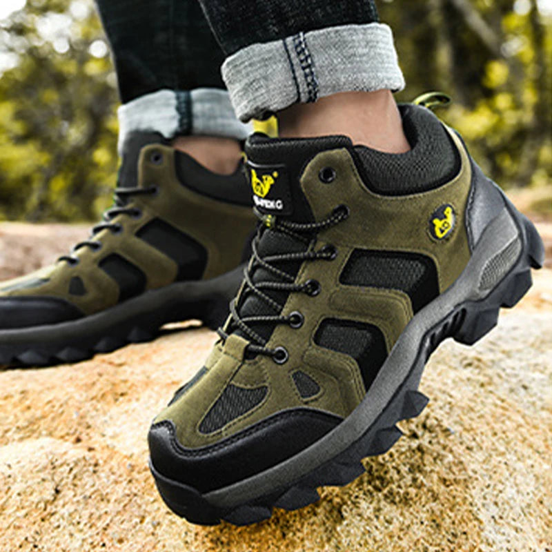 CHRLCK Men’s Winter High-Top Outdoor Shoes Wear-resistant Warm Warm Lock Shoes