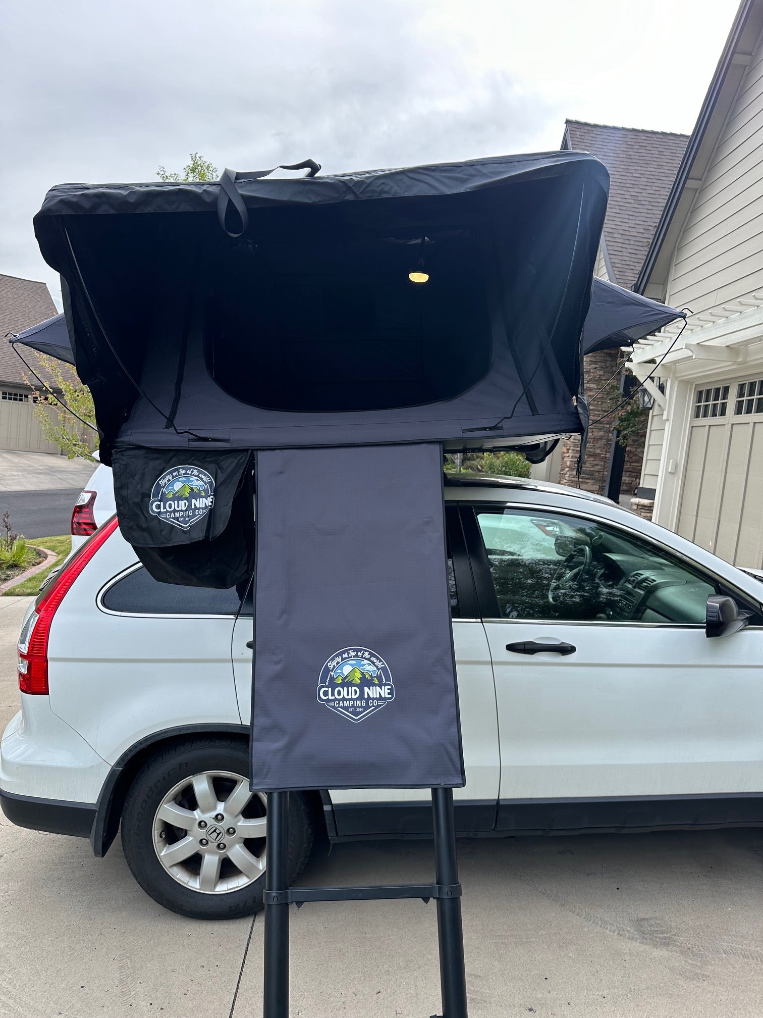 Cloud Nine Cumulus Hard Shell Roof Top Tent – Queen & King Sizes | Stargazer Window & LED Light