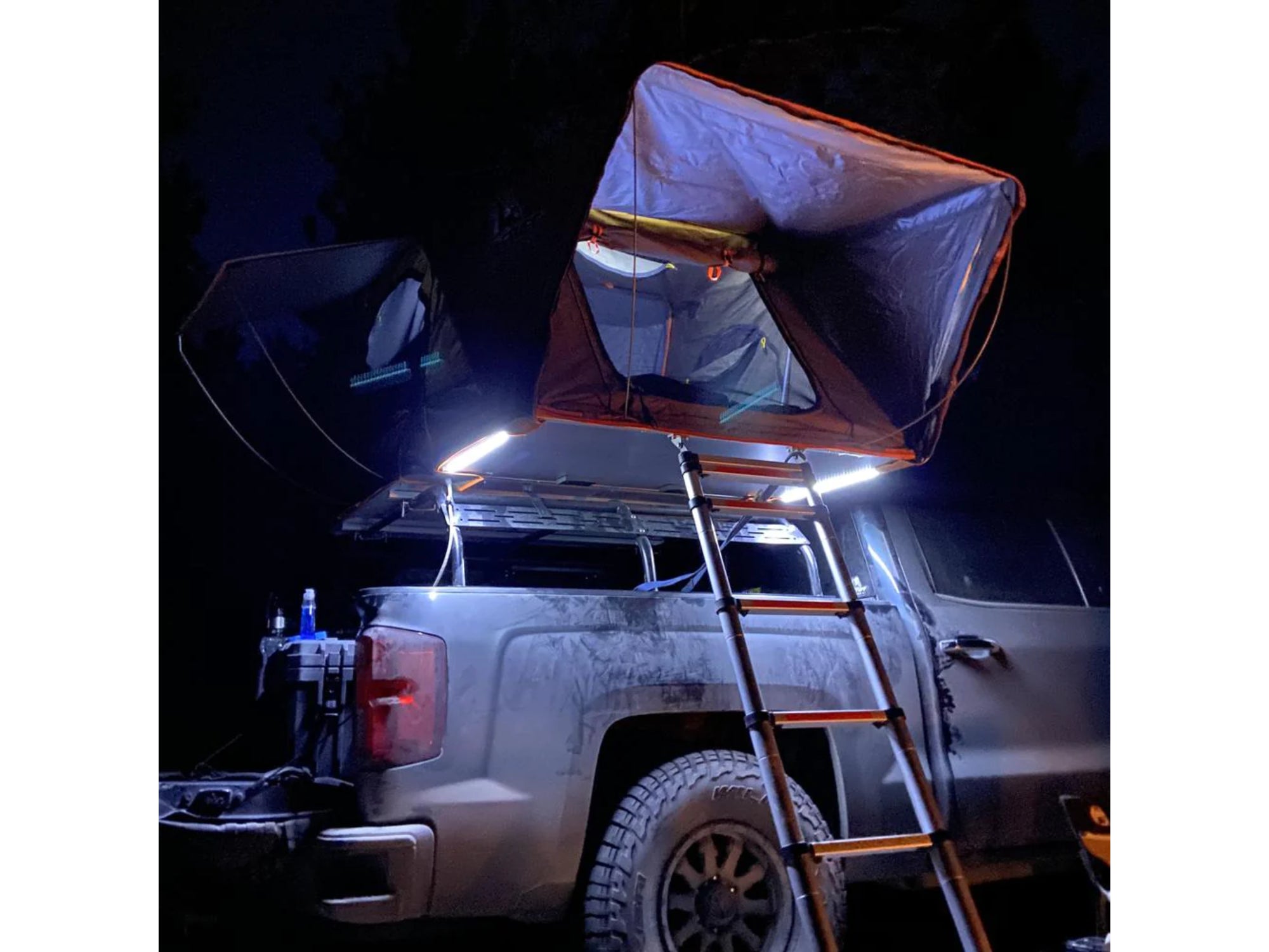 Tuff Stuff Alpha II 2-Person Hard-Shell Rooftop Tent